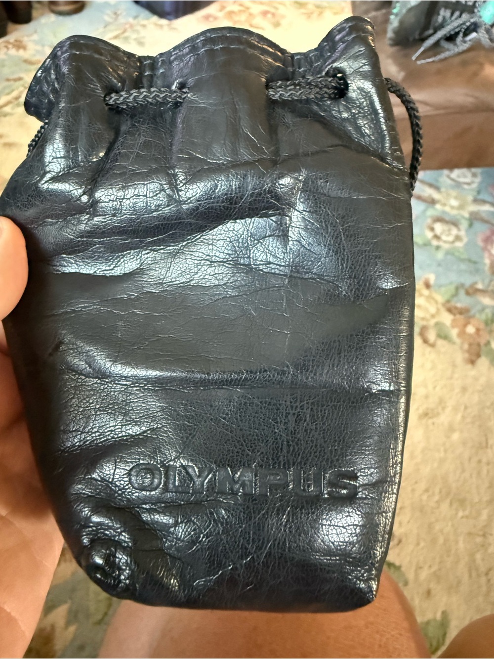 Olympus Vintage Drawstring 150N Leather Padded Lens Pouch
